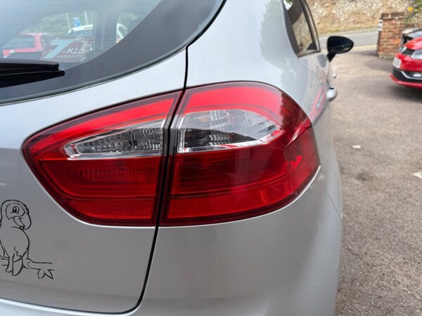 Used Kia Venga 2012 for sale - 75271879: Photo 12