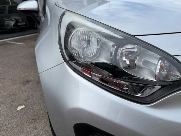 Used Kia Venga 2012 for sale - 75271879: Photo 7