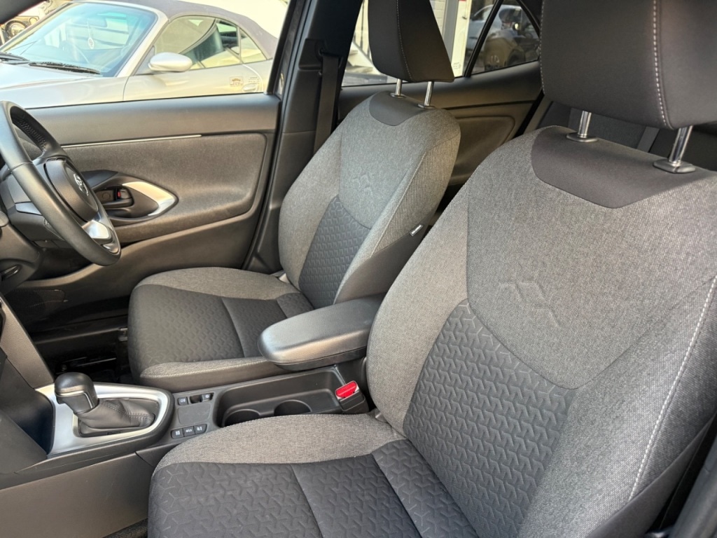 Used Toyota Yaris Cross 2022 for sale - 76706315: Photo 27