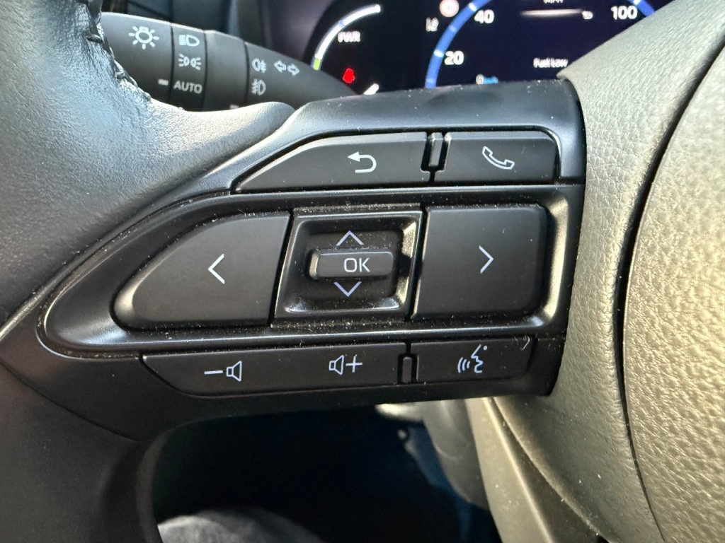 Used Toyota Yaris Cross 2022 for sale - 76706315: Photo 29