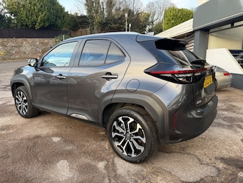 Used Toyota Yaris Cross 2022 for sale - 76706315: Photo