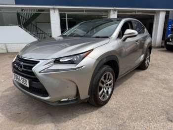 2016 - 300h 2.5 Luxury 5dr CVT - SUNROOF - H/LEATHER - REAR CAMERA