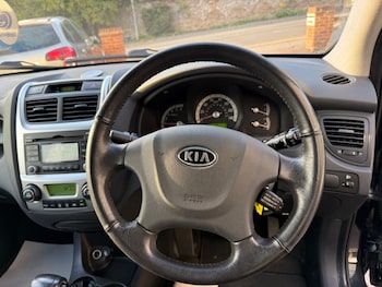 Used Kia Sportage 2009 for sale - 75960530: Photo