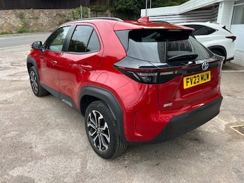 Used Toyota Yaris Cross 2023 for sale - 75947112: Photo