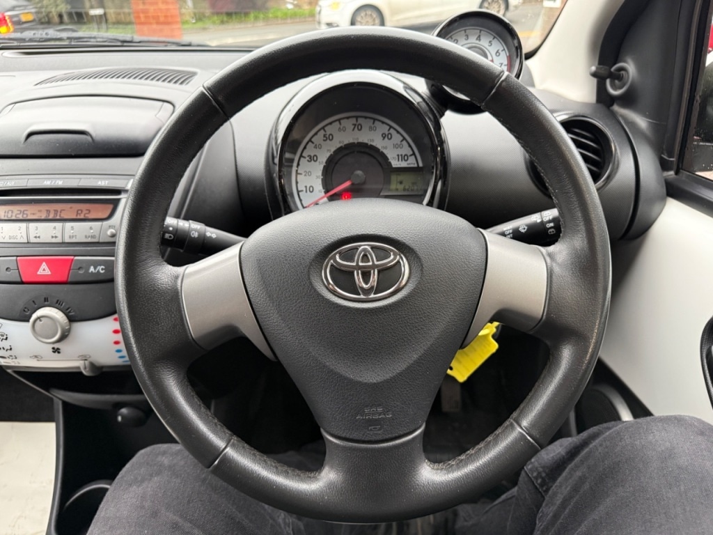 Used Toyota AYGO 2014 for sale - 77113228: Photo 2