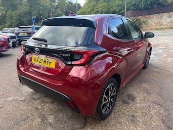 Used Toyota Yaris 2021 for sale - 79572807: Photo
