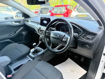 Used Ford Focus 2021 for sale - 78212344: Photo