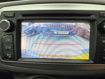Used Toyota Yaris 2013 for sale - 74844048: Photo