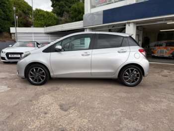 Used Toyota Yaris 2012 for sale - 74915709: Photo