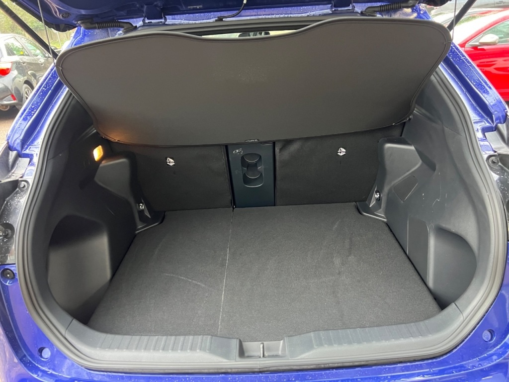 Used Toyota Yaris Cross 2025 for sale - 76590651: Photo 25