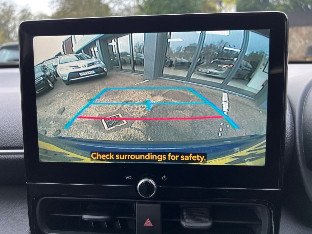 Used Toyota Yaris Cross 2025 for sale - 76590651: Photo 4