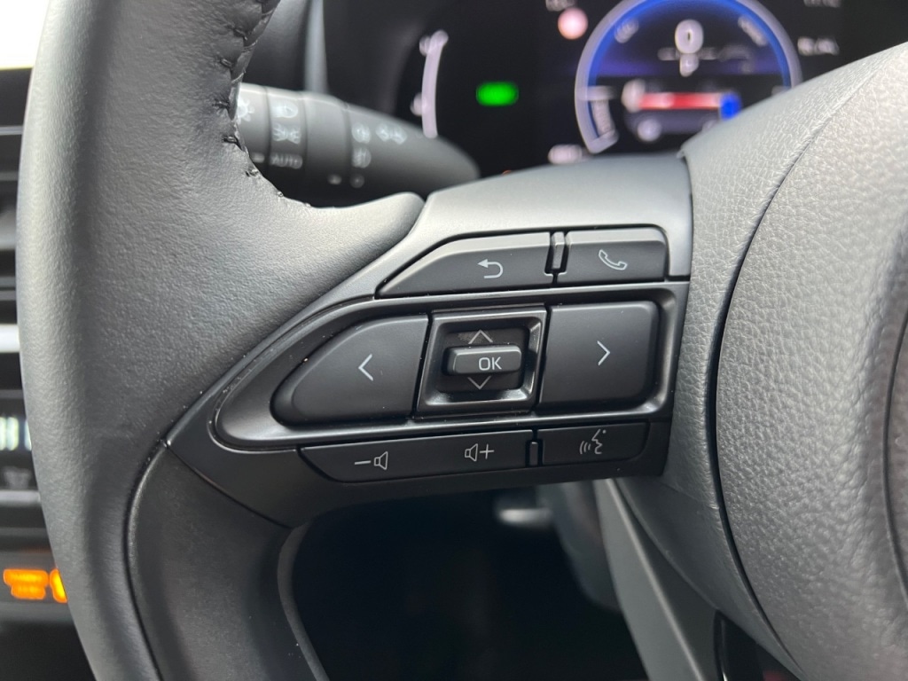 Used Toyota Yaris Cross 2025 for sale - 76590651: Photo 8