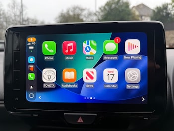 Used Toyota Yaris Cross 2023 for sale - 76922743: Photo