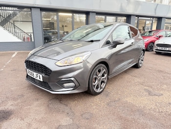 Used Ford Fiesta 2018 for sale - 76972869: Photo
