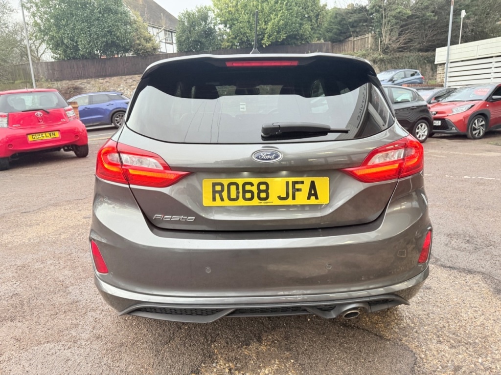 Used Ford Fiesta 2018 for sale - 76972869: Photo 24