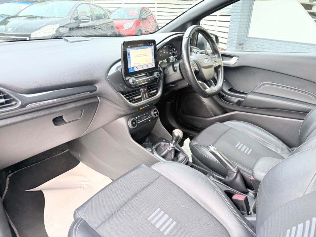 Used Ford Fiesta 2018 for sale - 76972869: Photo 27