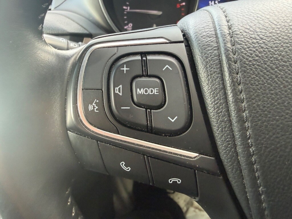 Used Toyota Avensis 2015 for sale - 76968669: Photo 25