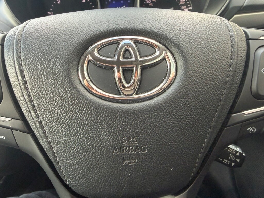 Used Toyota Avensis 2015 for sale - 76968669: Photo 26