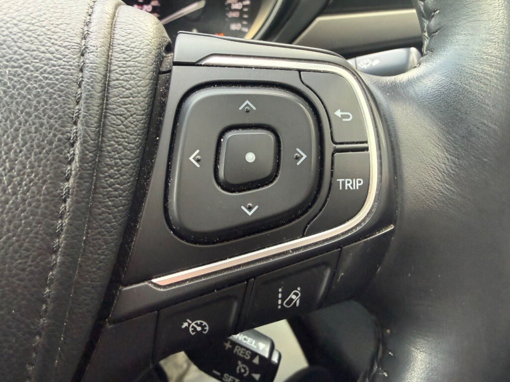 Used Toyota Avensis 2015 for sale - 76968669: Photo 27