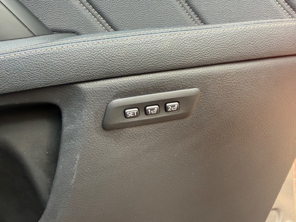 Used Toyota Avensis 2015 for sale - 76968669: Photo 29