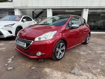 Used Peugeot 208 2014 for sale - 75869606: Photo