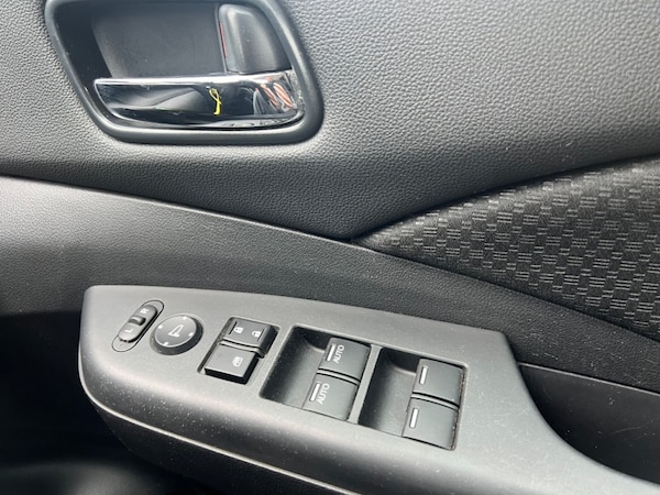 Used Honda CR-V 2016 for sale - 76172808: Photo 10