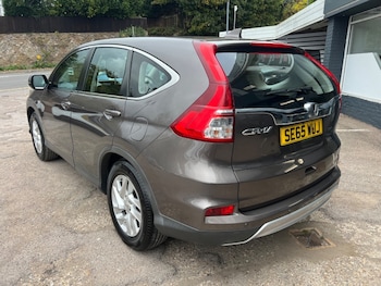 Used Honda CR-V 2016 for sale - 76172808: Photo