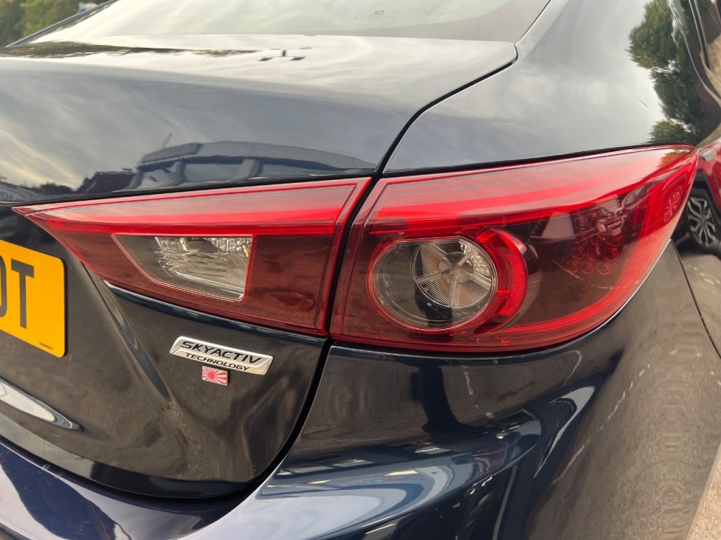 Used Mazda Mazda3 2016 for sale - 76118248: Photo 15