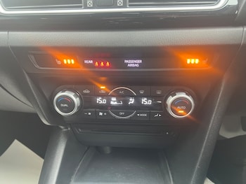 Mazda - Mazda3