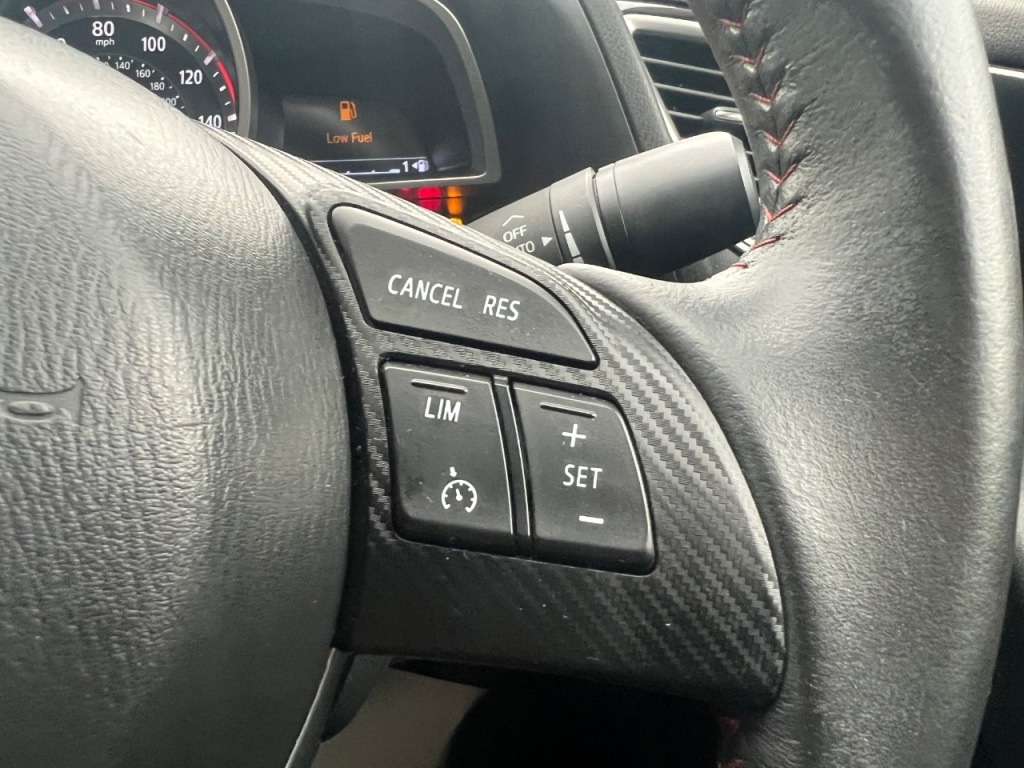 Used Mazda Mazda3 2016 for sale - 76118248: Photo 5