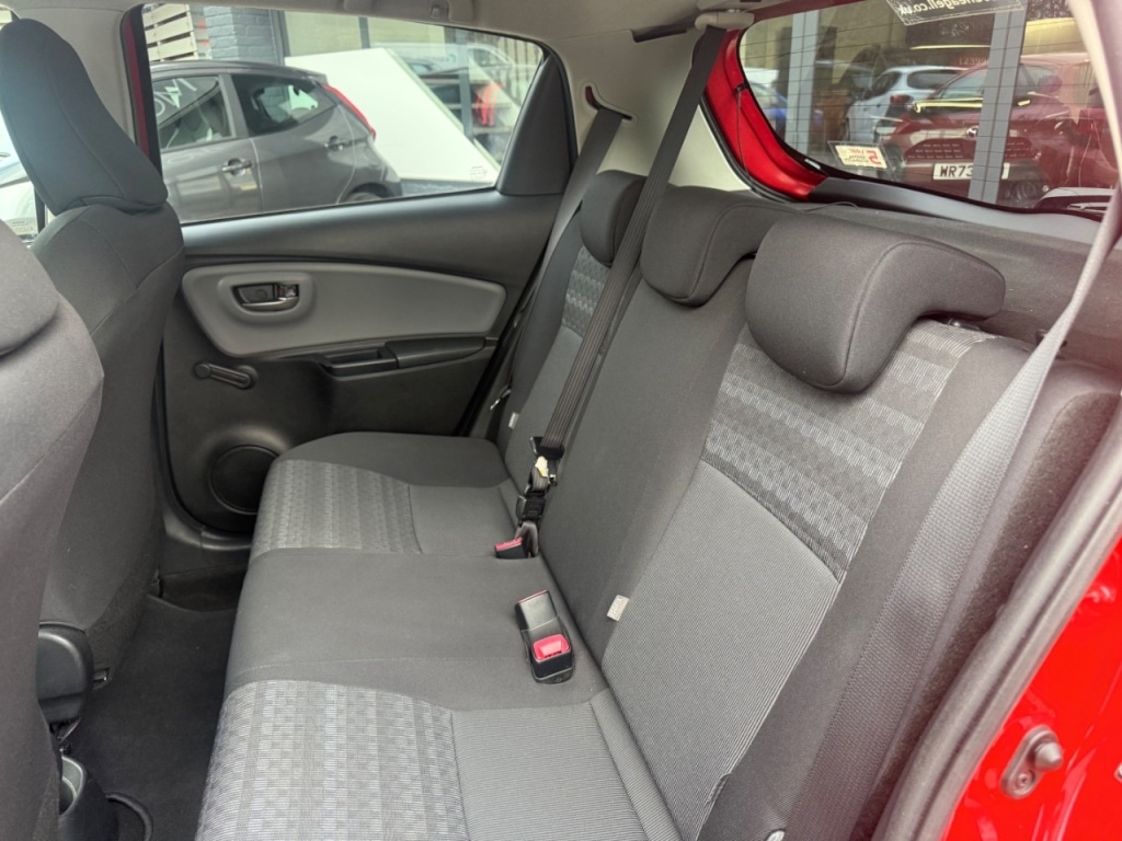 Used Toyota Yaris 2016 for sale - 78055797: Photo 15