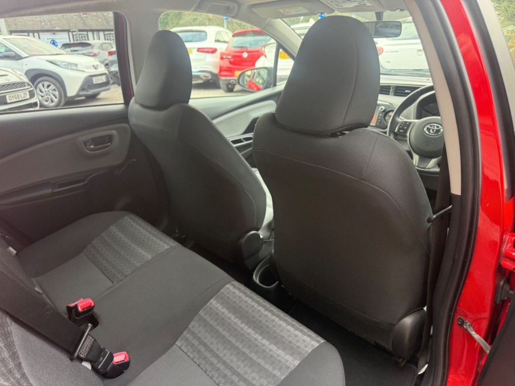 Used Toyota Yaris 2016 for sale - 78055797: Photo 18