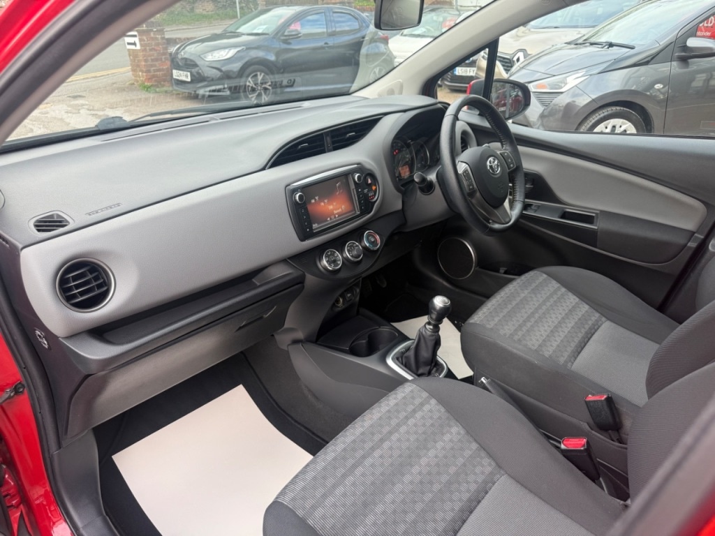 Used Toyota Yaris 2016 for sale - 78055797: Photo 6