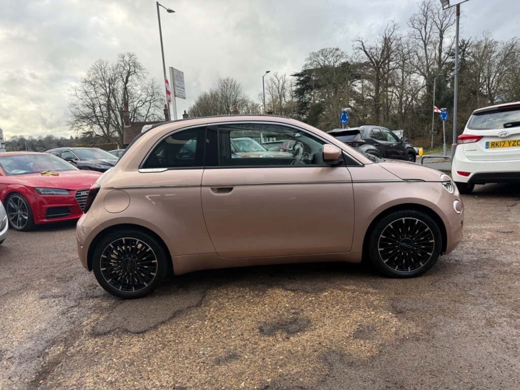 Used Fiat 500e C 2025 for sale - 77124955: Photo 10