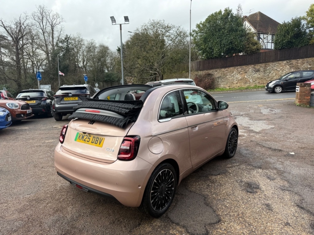 Used Fiat 500e C 2025 for sale - 77124955: Photo 3