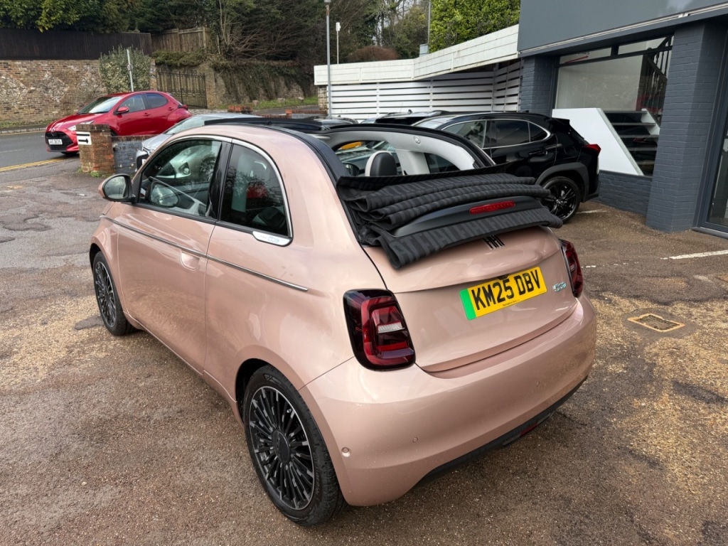Used Fiat 500e C 2025 for sale - 77124955: Photo 40