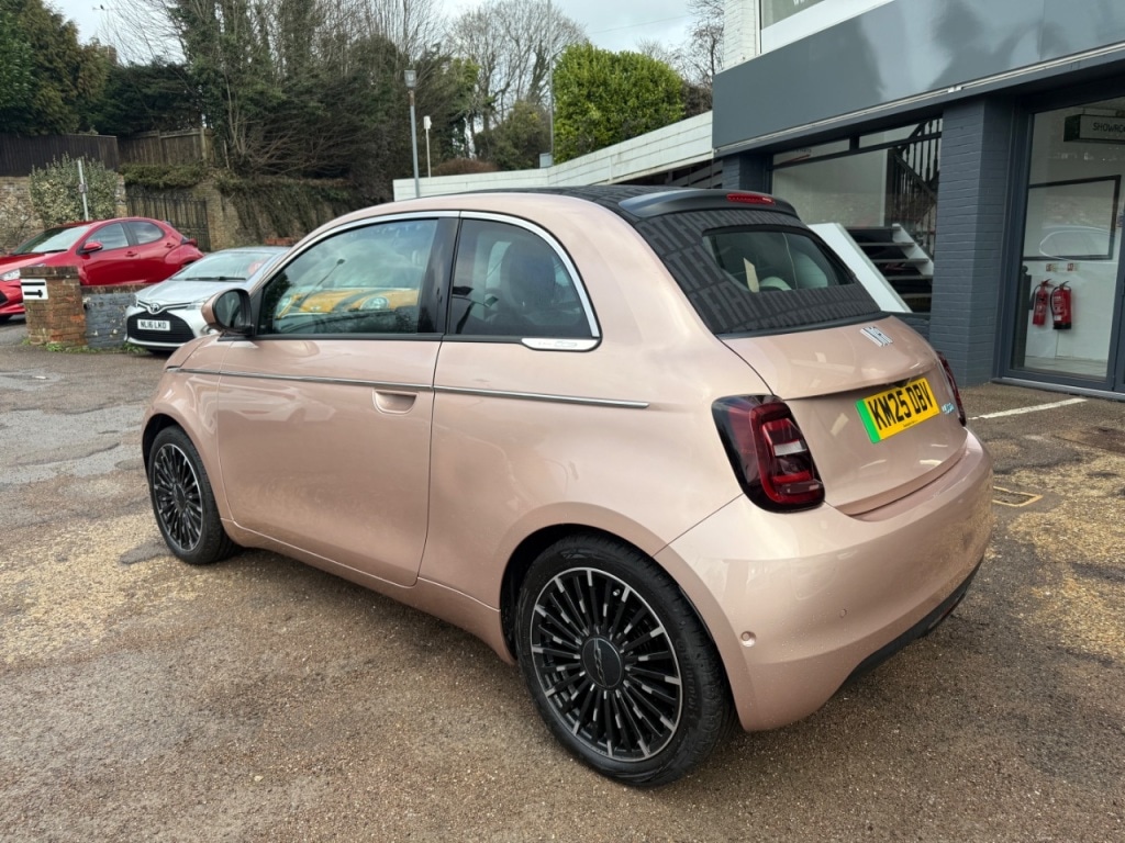 Used Fiat 500e C 2025 for sale - 77124955: Photo 6