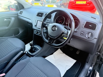 Used Volkswagen Polo 2014 for sale - 78805421: Photo