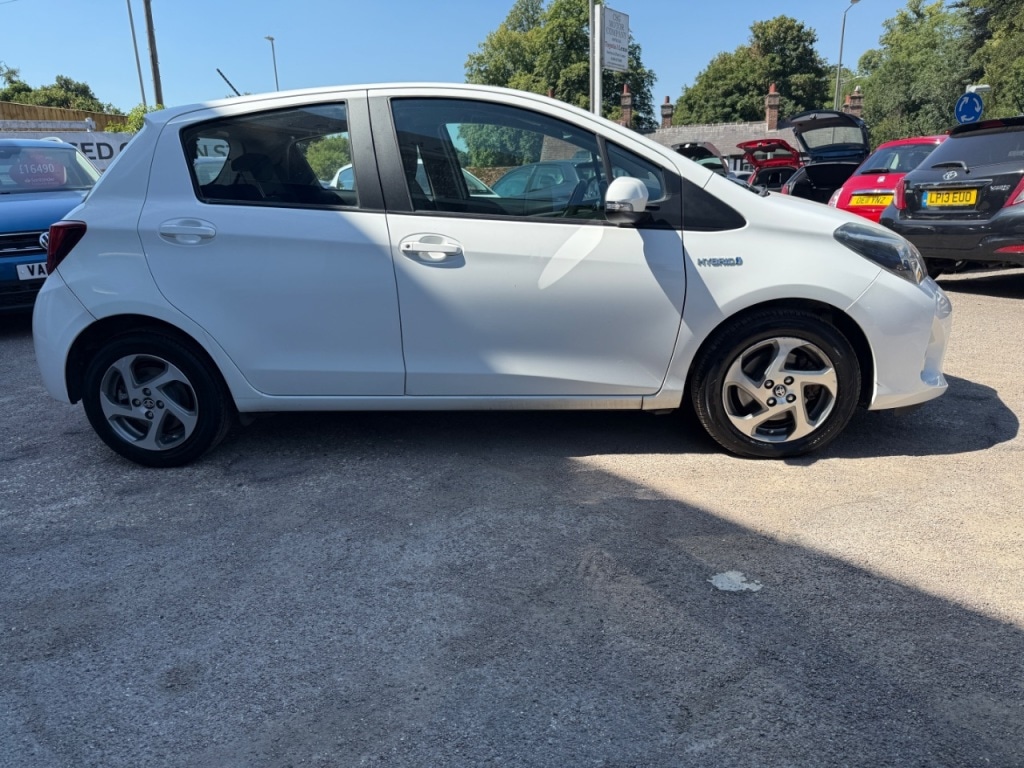 Used Toyota Yaris 2014 for sale - 76697994: Photo 10