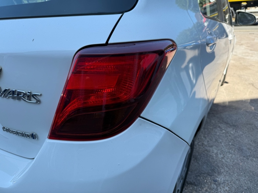 Used Toyota Yaris 2014 for sale - 76697994: Photo 18