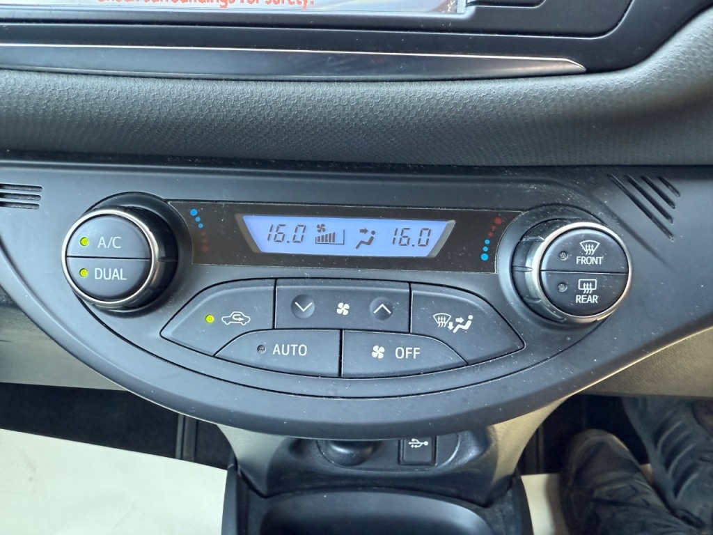 Used Toyota Yaris 2014 for sale - 76697994: Photo 26