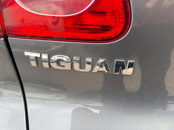 Used Volkswagen Tiguan 2010 for sale - 75067136: Photo 21