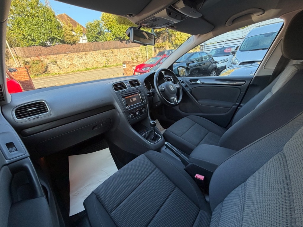 Used Volkswagen Golf 2010 for sale - 76345065: Photo 20