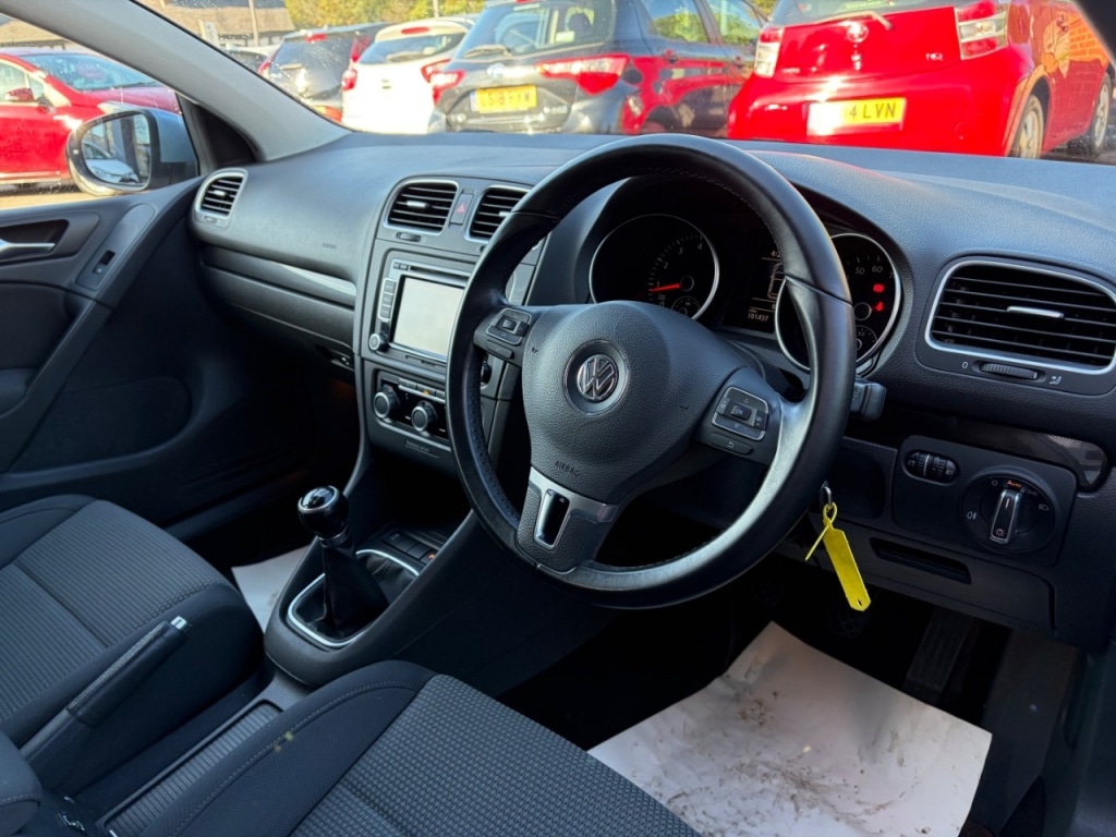 Used Volkswagen Golf 2010 for sale - 76345065: Photo 21