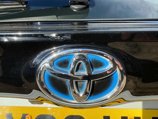 Used Toyota Yaris 2022 for sale - 76345062: Photo 19