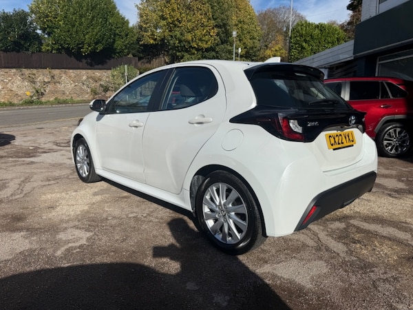 Used Toyota Yaris 2022 for sale - 76345062: Photo 23