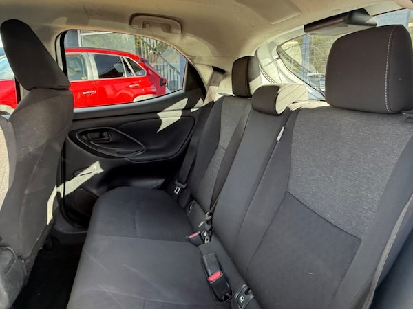 Used Toyota Yaris 2022 for sale - 76345062: Photo 24