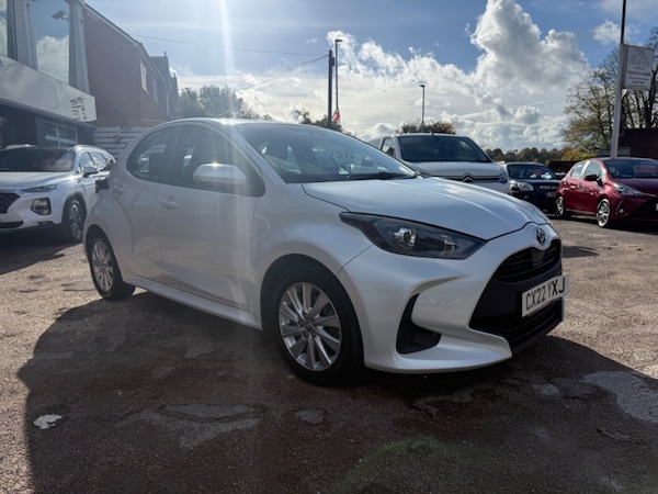 Used Toyota Yaris 2022 for sale - 76345062: Photo 32