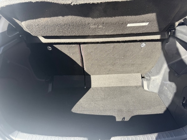 Used Toyota Yaris 2022 for sale - 76345062: Photo 35
