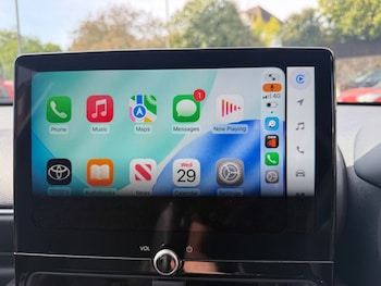 Used Toyota Yaris 2024 for sale - 77676112: Photo